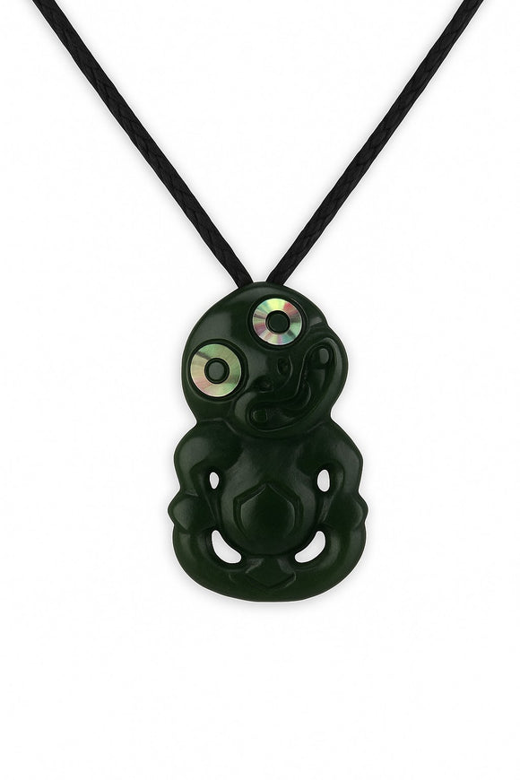 Hei Tiki with Paua